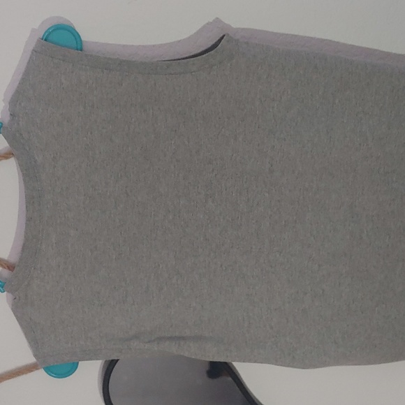 Tank top - Picture 2 of 2